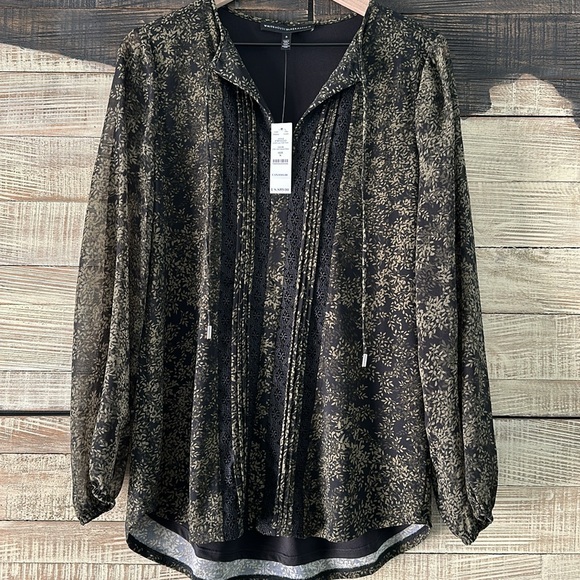 NWT White House Black Market Lace Inset Tunic Blouse - Picture 10 of 12